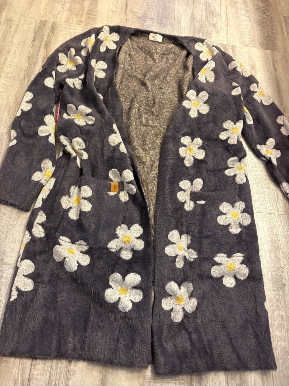 Simply Southern Fuzzy Daisy Print Long Cardigan Gray XXL